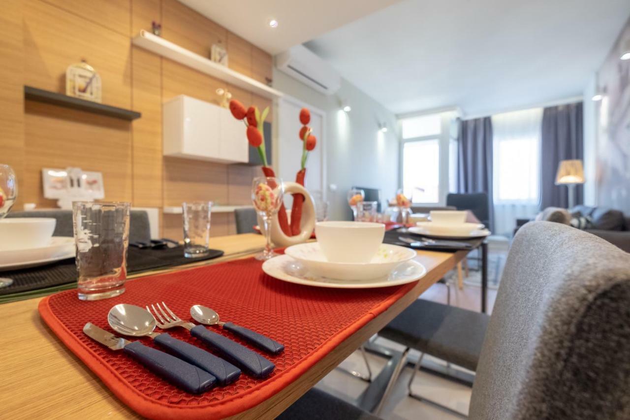 Vitosha Blvd Luxury 2-Bedroom, 2-Bathroom With Balcony 索菲亞 外观 照片