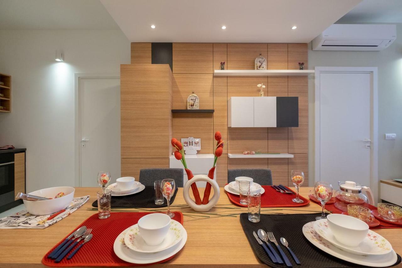 Vitosha Blvd Luxury 2-Bedroom, 2-Bathroom With Balcony 索菲亞 外观 照片